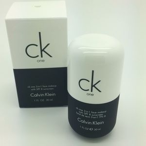New: ck one 3-in-1 face makeup 050 Ivory
